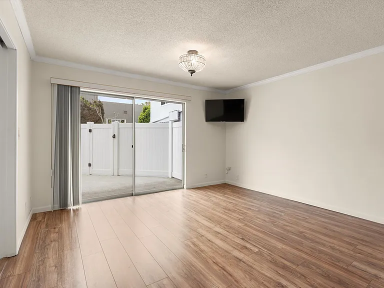 1200 E Ocean Blvd #57 — Photo 13