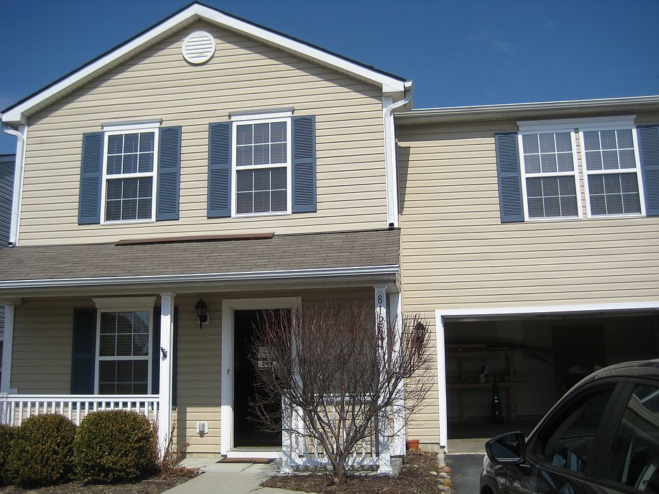 1st image of 8128 Royal Elm Dr