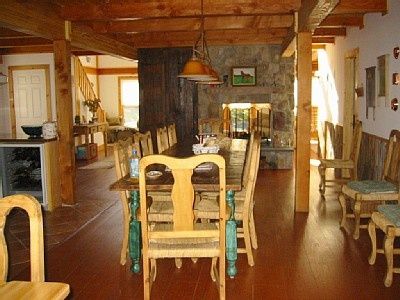  Country kitchen: open floor plan