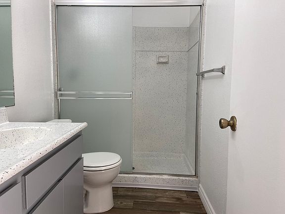 5th image of 8557 Lemon Ave #10