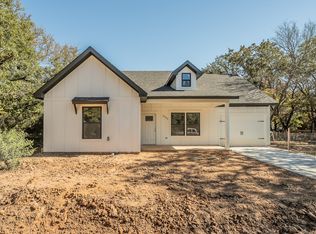 5723 Lake Granbury Trl, Granbury, TX 76048