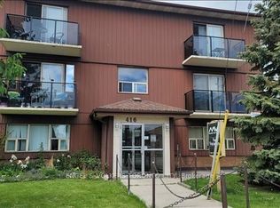 416 E 42nd St #208, Hamilton, ON L8T 3A9