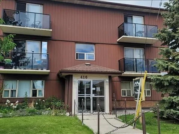 416 E 42nd St #302, Hamilton, ON L8T 3A9