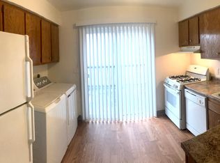 121 Lexington St #D, Middletown, RI 02842