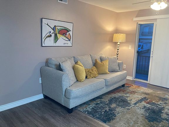 4th image of 3842 S Clare Dr APT D4