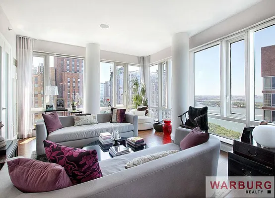 Rented by Warburg | media 10