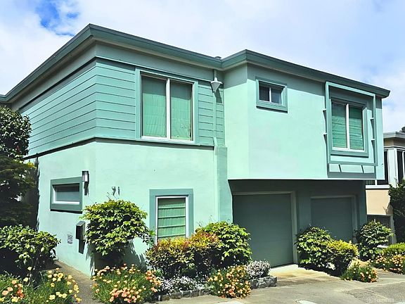 2nd image of 71 Knollview Way