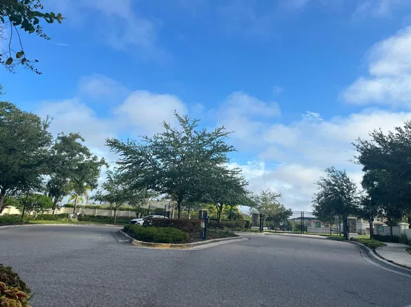 7615 Sunshine Bridge Ave, Gibsonton, FL 33534