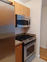 Rented by R New York