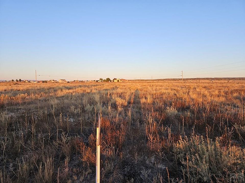 2nd image of 1799 N Loma Way