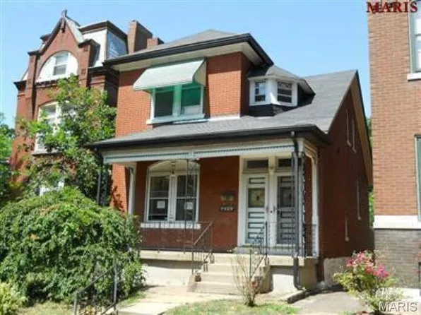 4429 Pennsylvania Ave, Saint Louis, MO 63111