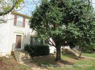 6686 Comanche Ct, Haymarket, VA 20169