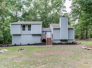 6690 Knollwood Cir, Douglasville, GA 30135