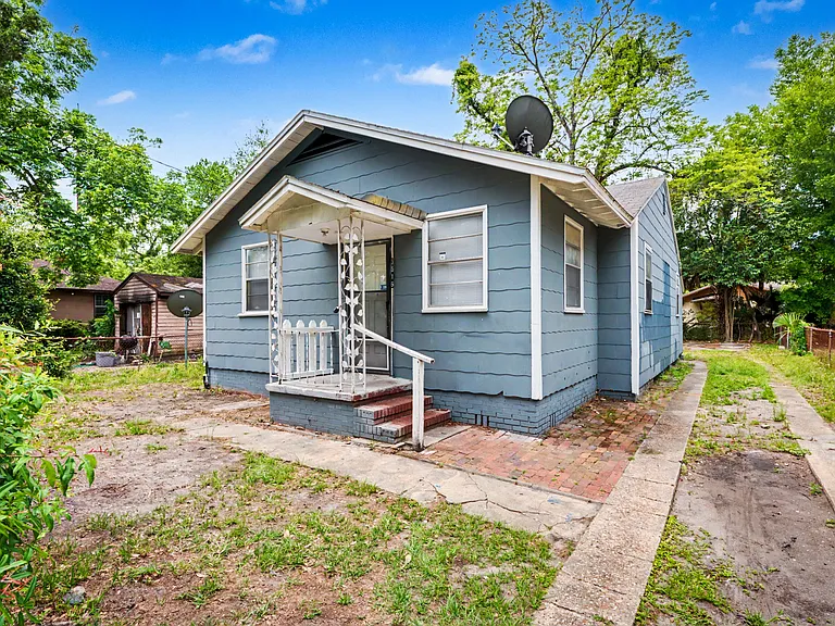 3516 Penton St — Photo 1