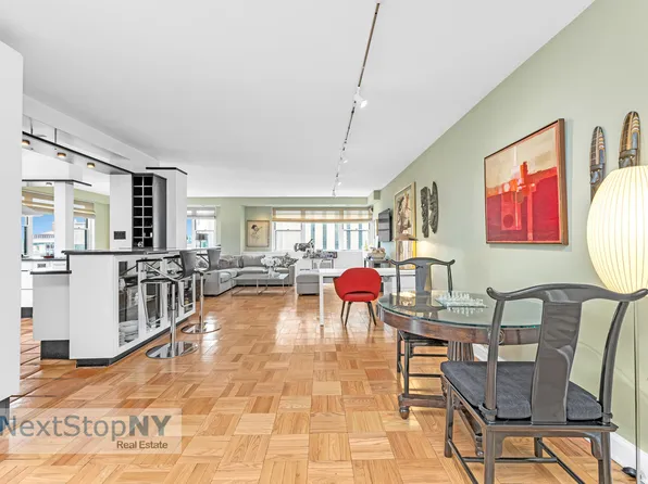 1175 York Avenue 16J image 2 of 14