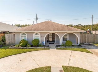 2140 Pirate Dr, Chalmette, LA 70043