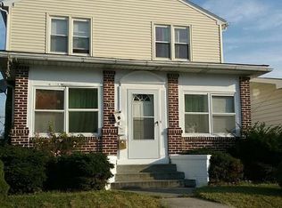 1701 E Greenleaf St APT 3, Allentown, PA 18109