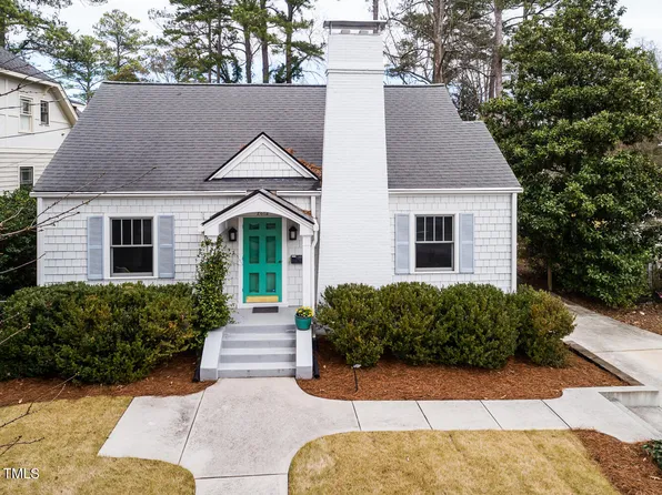 2612 Hazelwood Dr, Raleigh, NC 27608