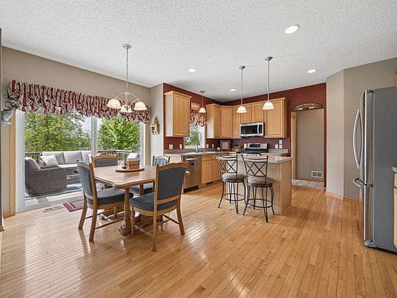 5th image of 11265 68th St NE