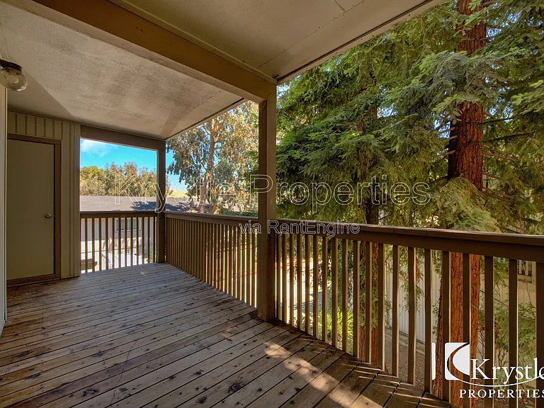 201 Nautical Ct — Photo 10