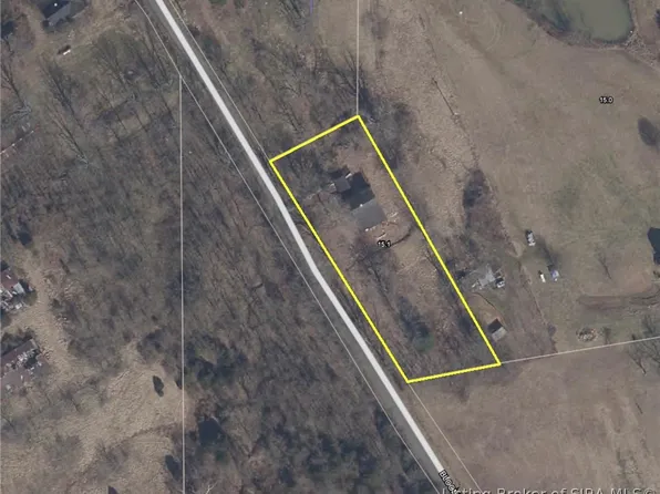3075 S Bloomington Trail Road, Scottsburg, IN 47170