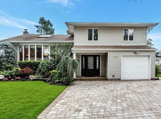 1958 Edward Ln, Merrick, NY 11566