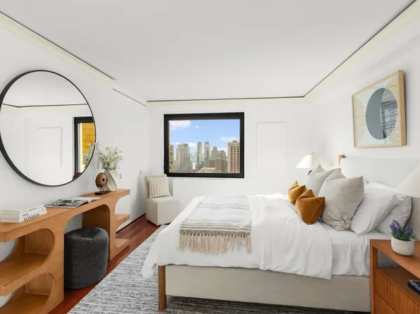 10 West 66th Street image 11 of 35