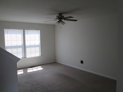 4th image of 1901 Weatherfield Way