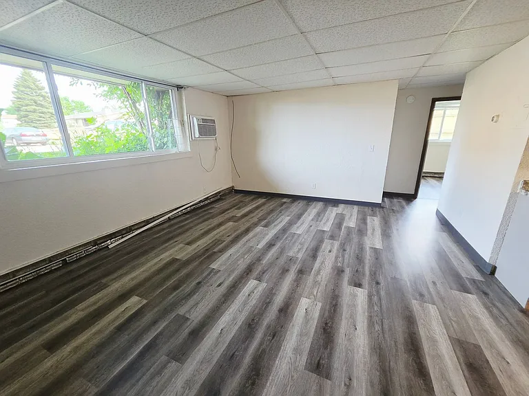 1007 Portland Dr — Photo 3