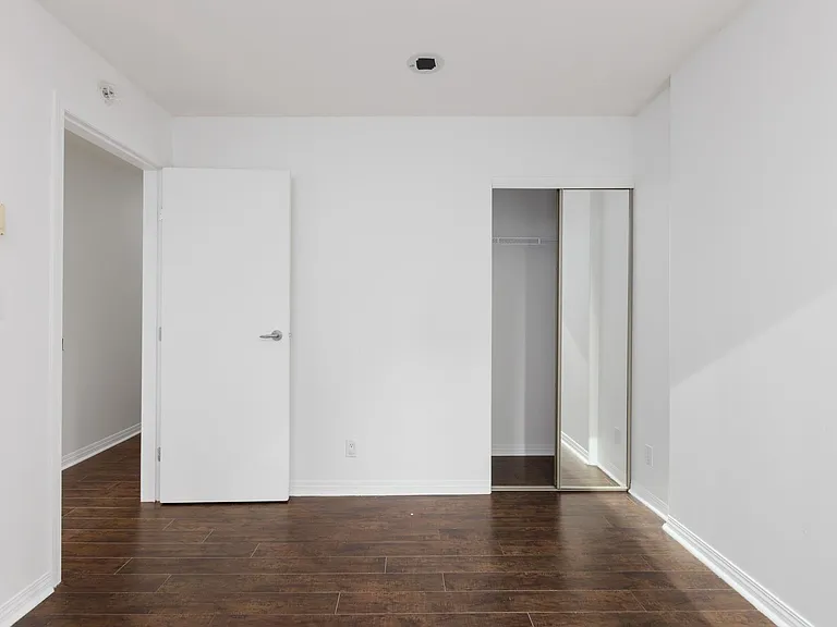 1328 W Pender St #1201 — Photo 10
