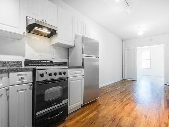 2nd image of 347 E 5th St APT 5A
