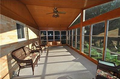 Love the 3 Season/ Sun Room - facing the backyard and getting a lot of sun.