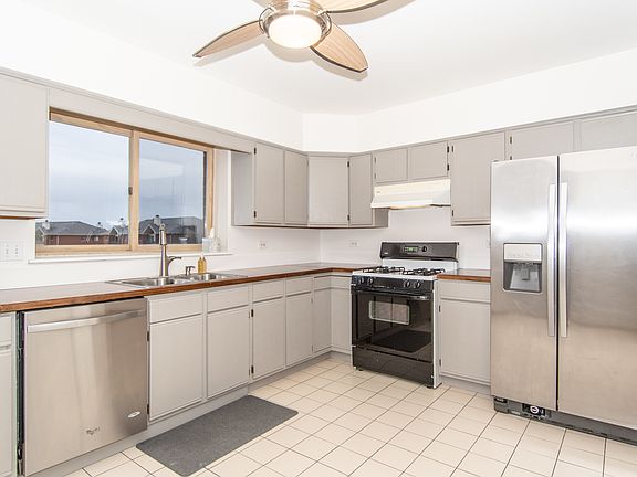 5th image of 6600 Martin France Cir APT 3C