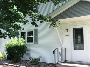 429 Kelly Cir, Duluth, MN 55811