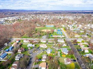 26 Jersey Ave, Piscataway, NJ 08854