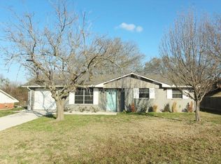 610 Overlook Dr, Midlothian, TX 76065