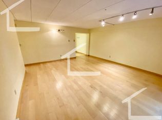 136 Pleasant St #A1, Brookline, MA 02446