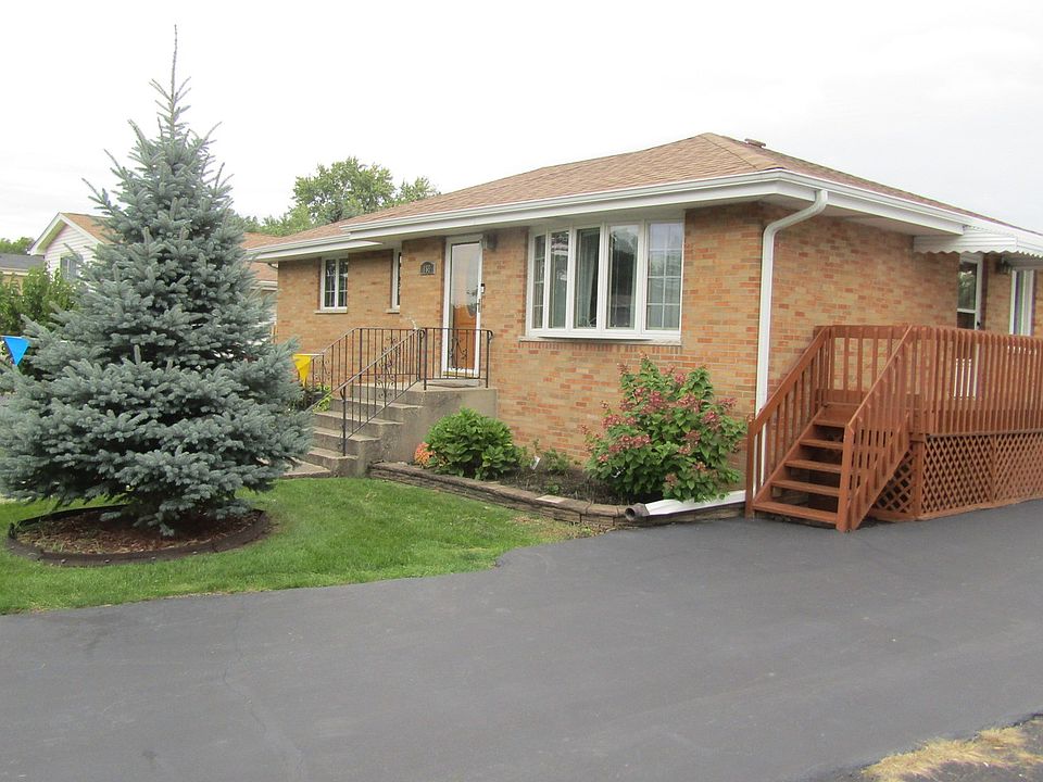 1st image of 355 Ash Ave