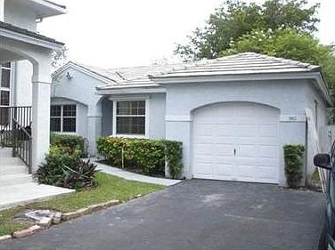 1st image of 862 NW 99th Ave