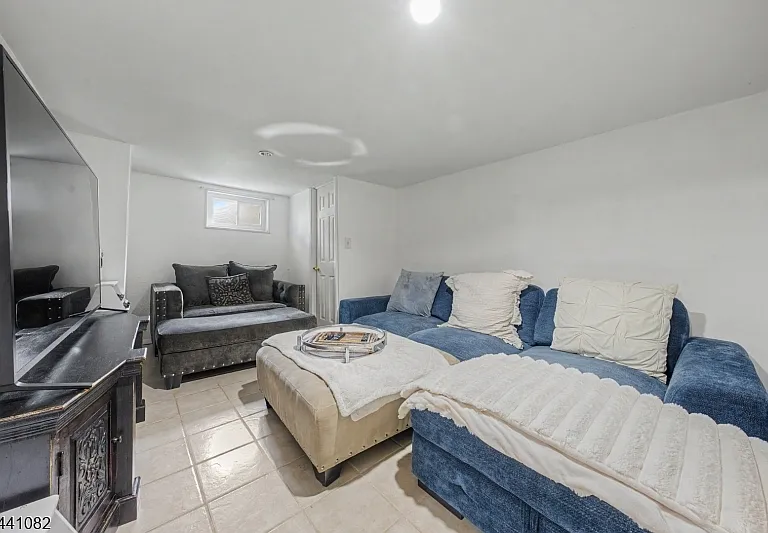 23 Distler Ave — Photo 25