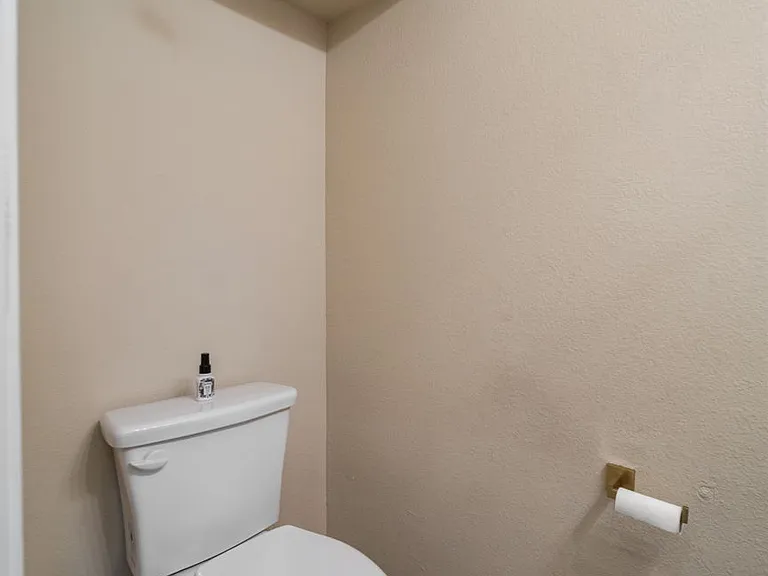 13092 Greenbriar — Photo 15