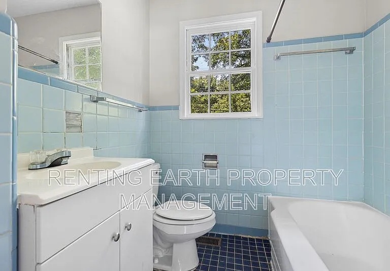149 Rose Dr — Photo 13