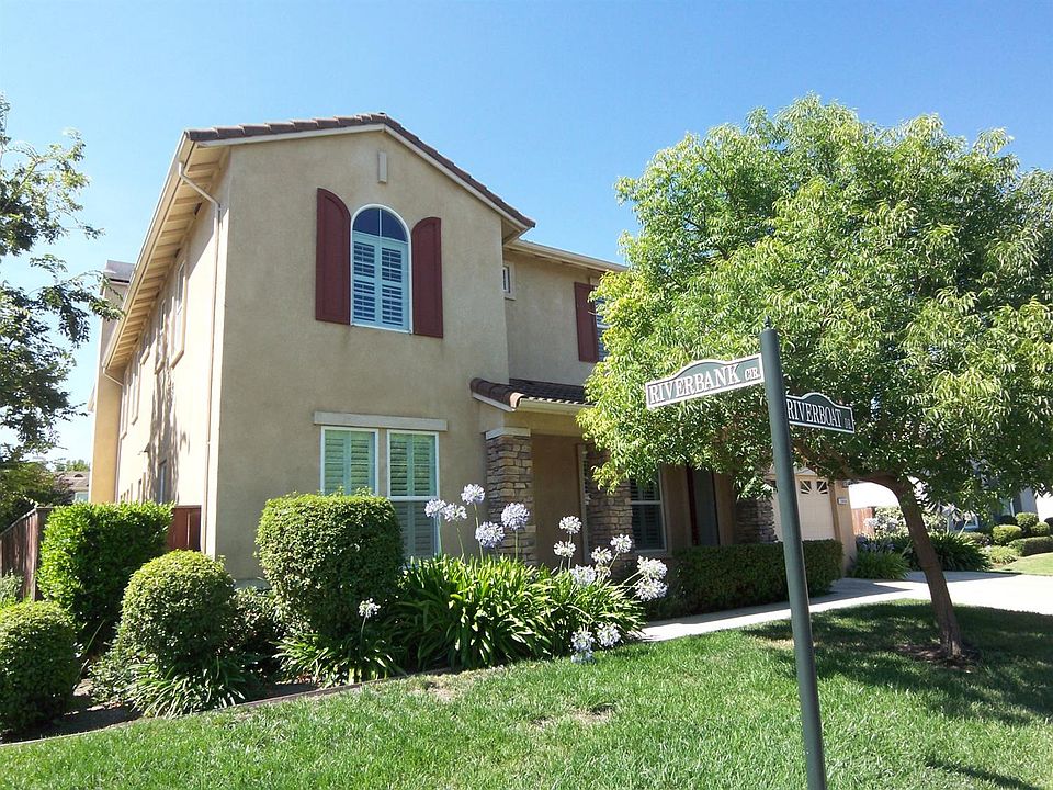 2nd image of 3808 Riverboat Dr