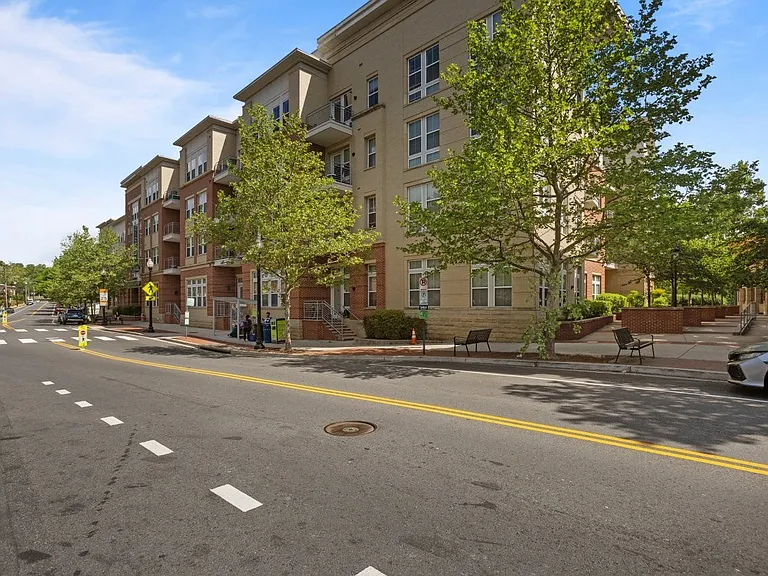 Arlington Mill Residences — Photo 18