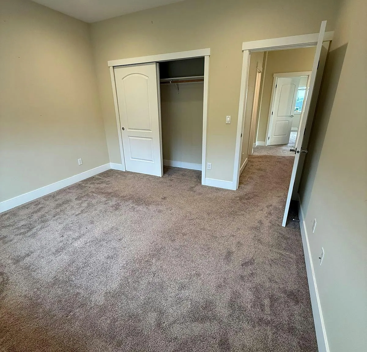 2181 Marianas Lane — Photo 2