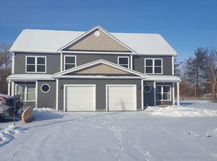 11 Firehouse Rd, Halfmoon, NY 12065