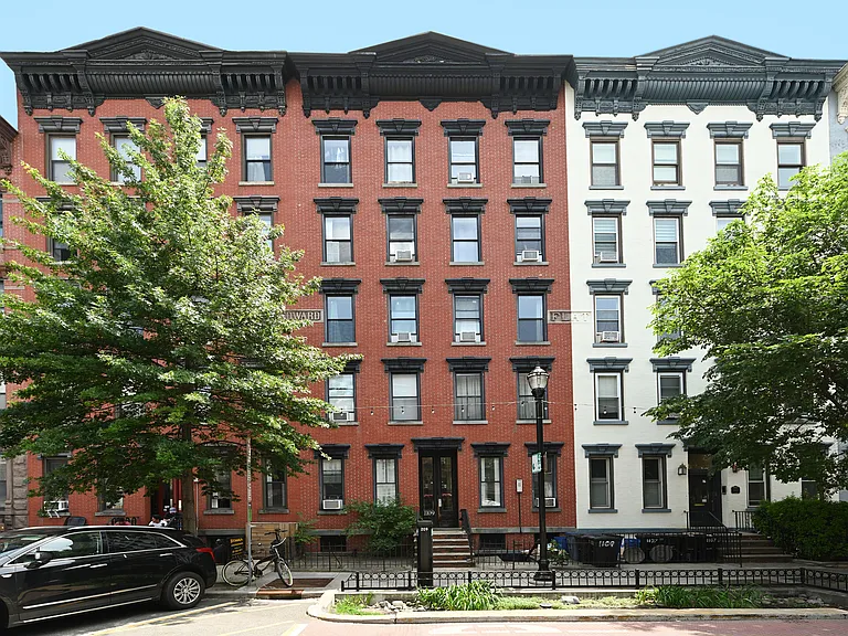 1109 Washington St #6 — Photo 17