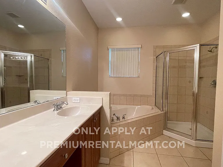 1110 Chervil Dr — Photo 9