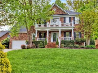 3114 Lodge Dr, Jamestown, NC 27282