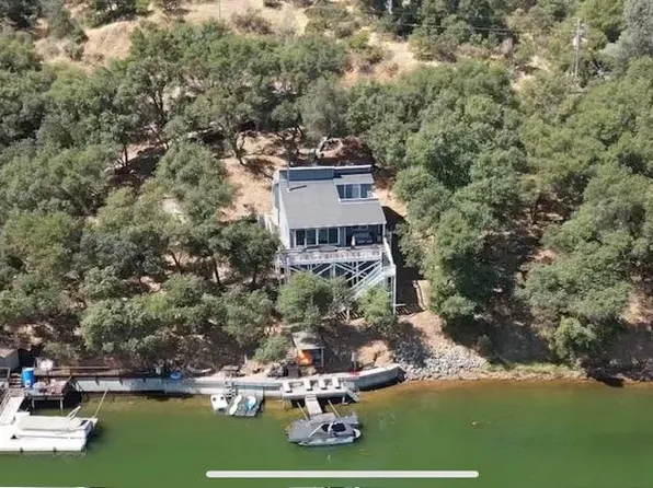 4851 Lakeshore Dr, Copperopolis, CA 95228